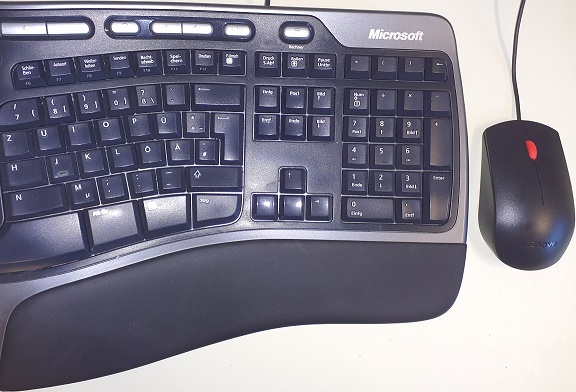 Miniatur: Bild einer Tastatur und einer Maus